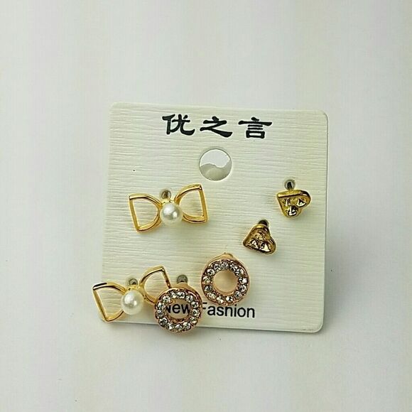 Fashion Earrings NWT - BOGO sale - Picture 1 of 4